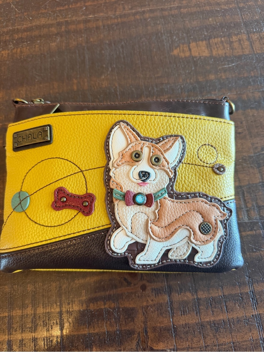 Chala Yellow & Brown Corgi Applique Crossbody Bag - Picture 3 of 7